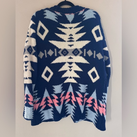 Wanna B Size S Blue and Pink Aztec Patterned Women's Sweater - Picture 2 of 5